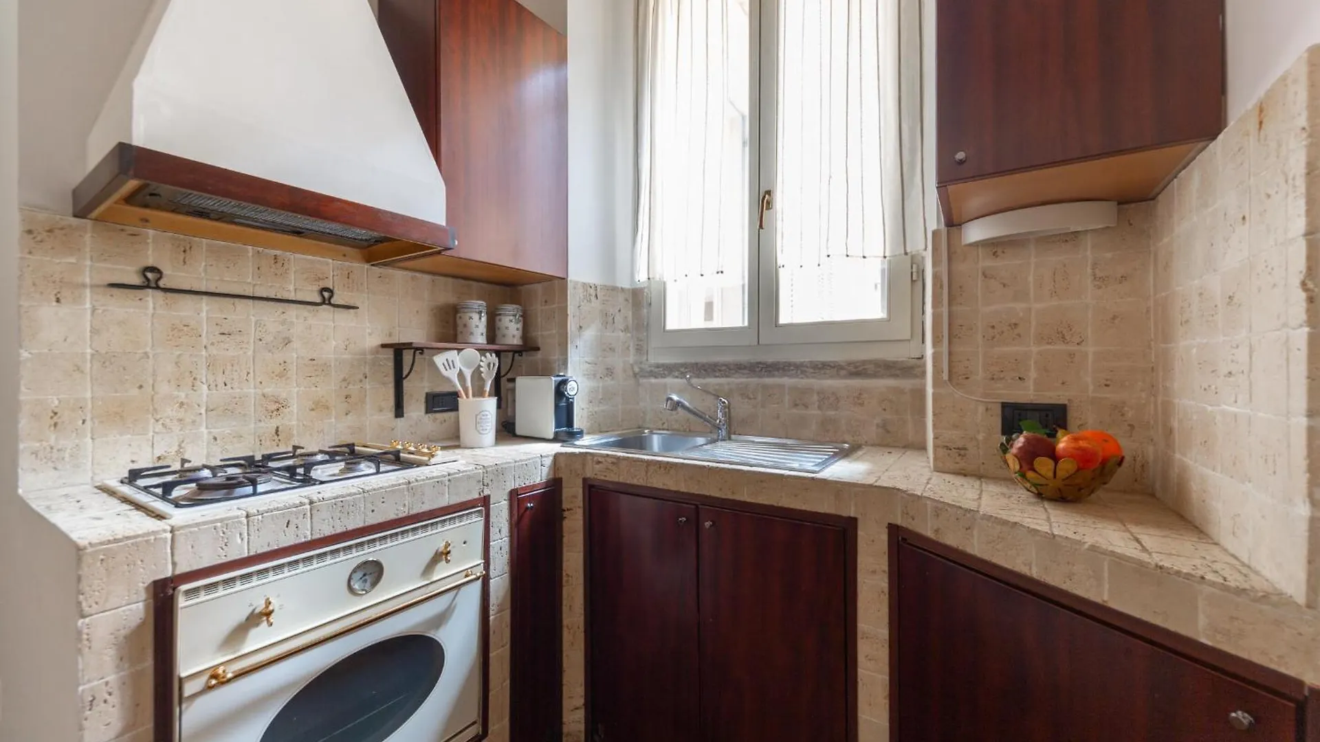 דירות Charme Milan-300M Dal Duomo